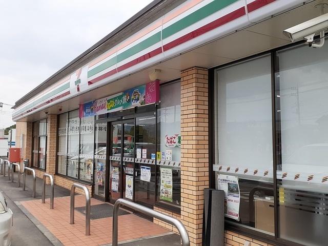 セブンイレブン笠間鉄砲町店：250m