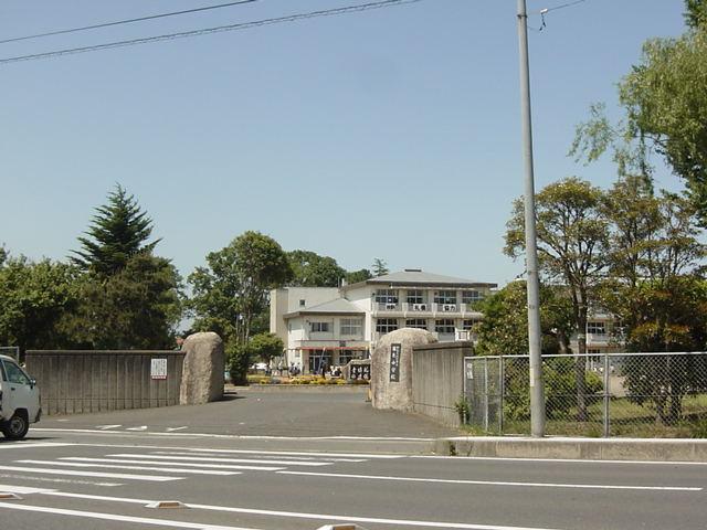 市立市毛小学校：480m