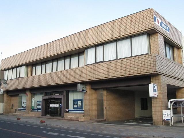 常陽銀行：900m