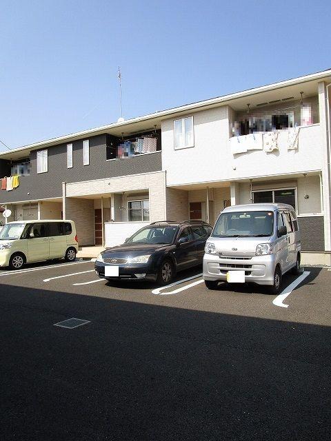 メゾン　グラースＢ（201） 駐車場