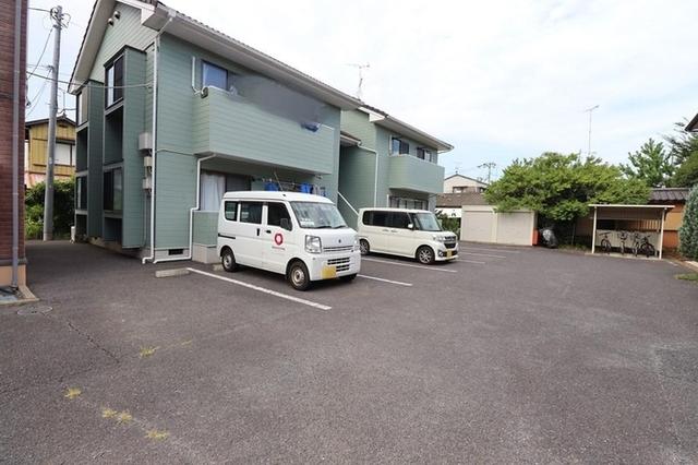 スカイメゾン（102） 駐車場