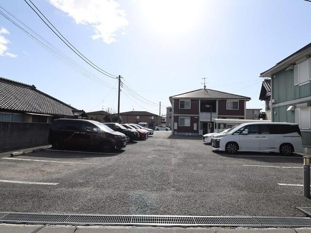 ハピネス　Ａ・Ｂ（A202） 駐車場