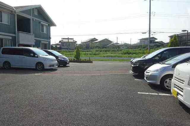 Ｆｒｅｙｊａ（B102） 駐車場