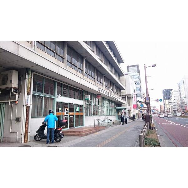 高知本町郵便局：573m
