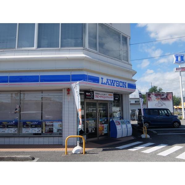 ローソン高知南川添店：363m