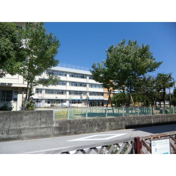 高知市立一ツ橋小学校：1056m