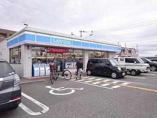 ローソン高知北久保店：233m