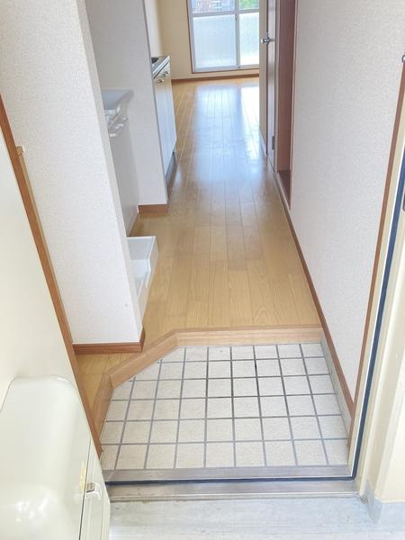 フィットハイム日の出（101） 玄関