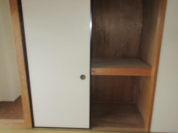 イーストハイツ（210） 収納