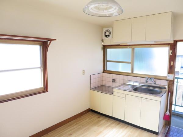 西泉荘（301） キッチン