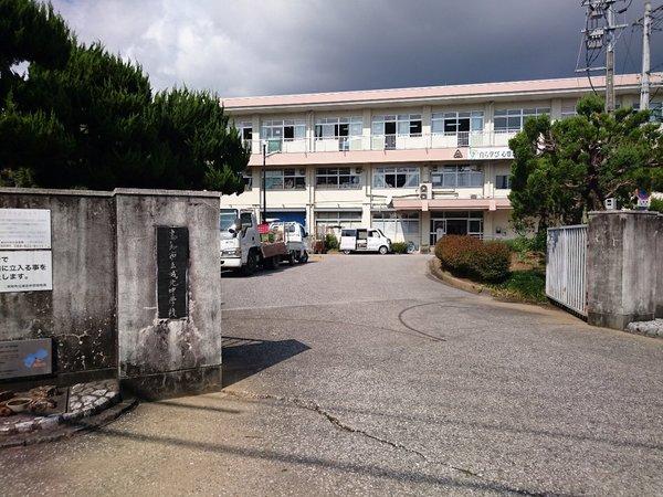 高知市立城北中学校：1535m