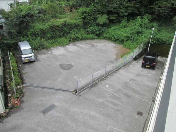 朝倉ルートハイツ学生プラン（※2年以上ご入居いただける学生さん）（103） 駐車場
