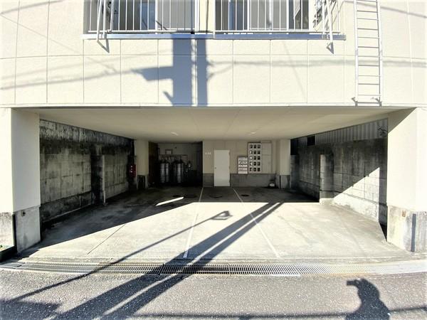 旭ビル（22） 駐車場
