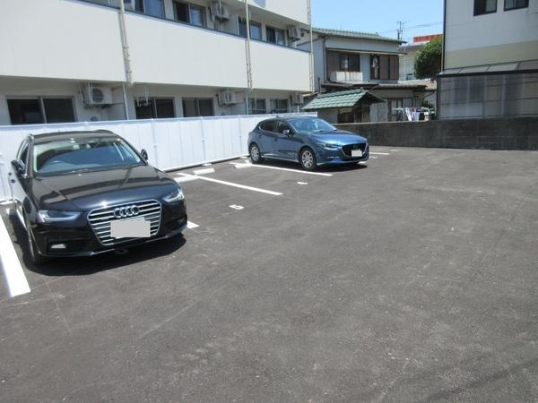 アリエッタ　ヴェルデ（102） 駐車場