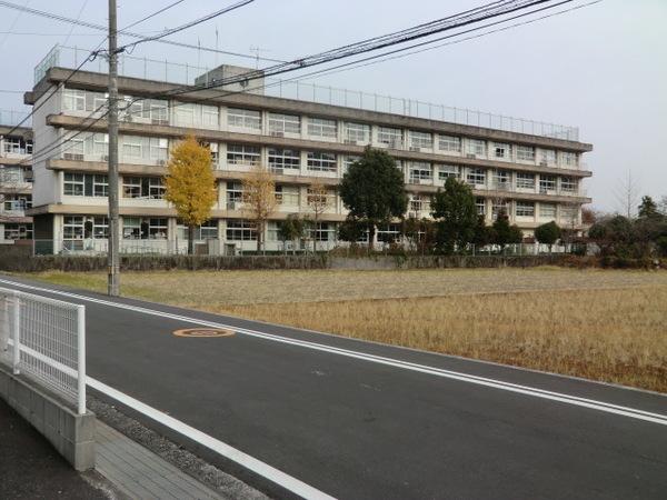 高知市立神田小学校：321m