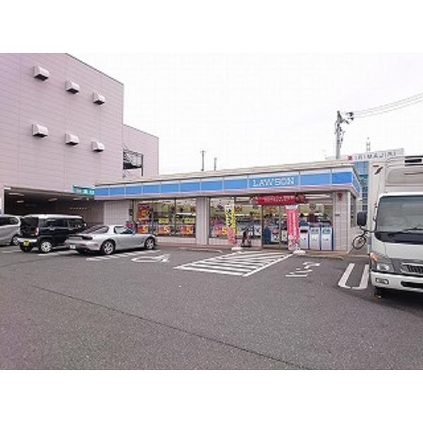 ローソン高知市南久保店：322m