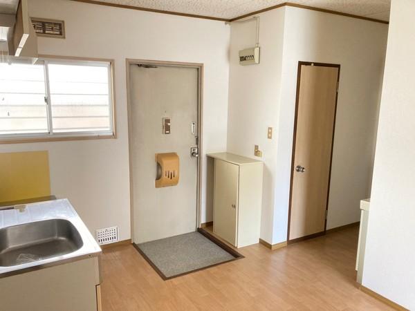北川ハイツⅠ（5） 玄関
