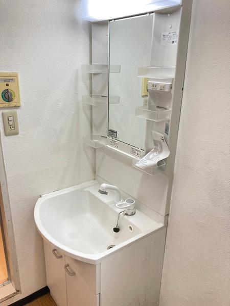 ヴィラ鏡川（2B） 洗面