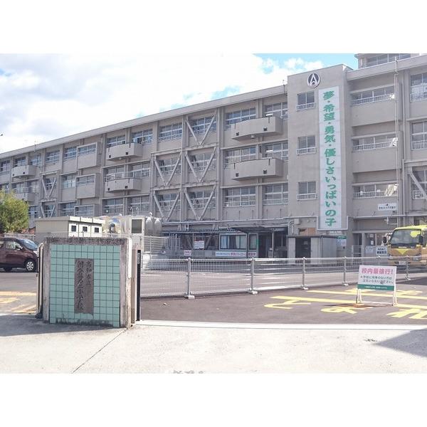 高知市立朝倉第二小学校：1419m