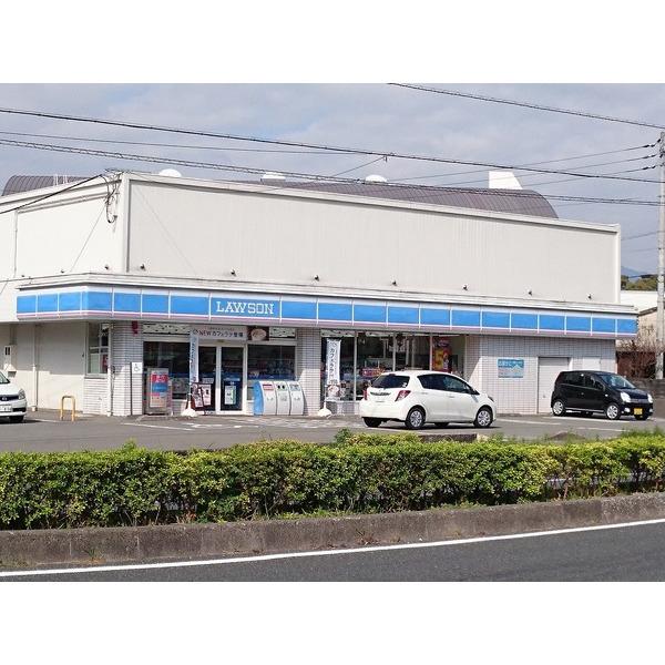 ローソン高知槇山町店：590m
