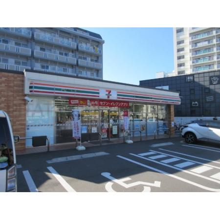 アステール・K 周辺環境写真8 セブンイレブン高知桟橋通1丁目店：193m