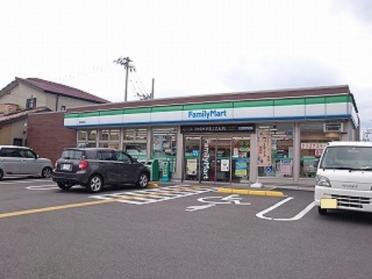 ファミリーマート高知御座店：222m