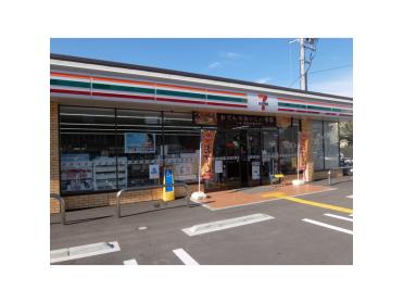 セブンイレブン高知吉田町店：118m