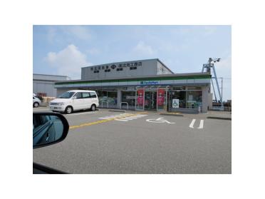 ファミリーマート高知五台山店：419m