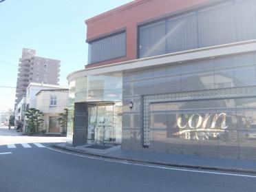 高知信用金庫潮江南支店：705m