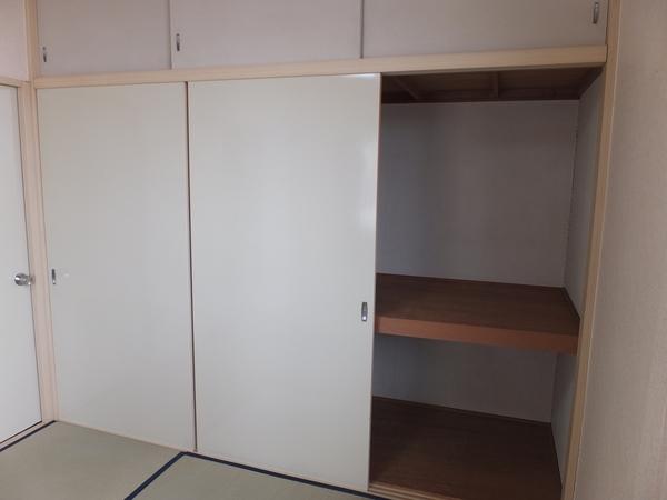 オルテンハウスⅠ　A棟（102） 収納