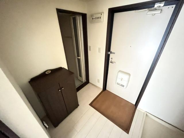 シティコート和泉（102） 玄関