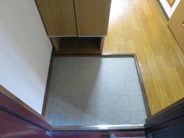 クレメント南宝永（102） 玄関
