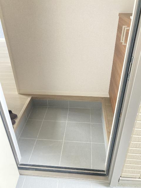 シャーメゾン奏（102） 玄関