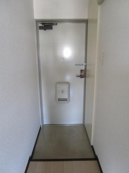 グランリーオ（405） 玄関