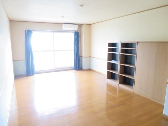 金子橋マンション（407） リビング