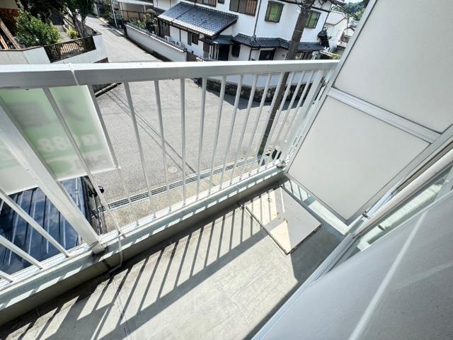 ハイツ塚ノ原（202） バルコニー