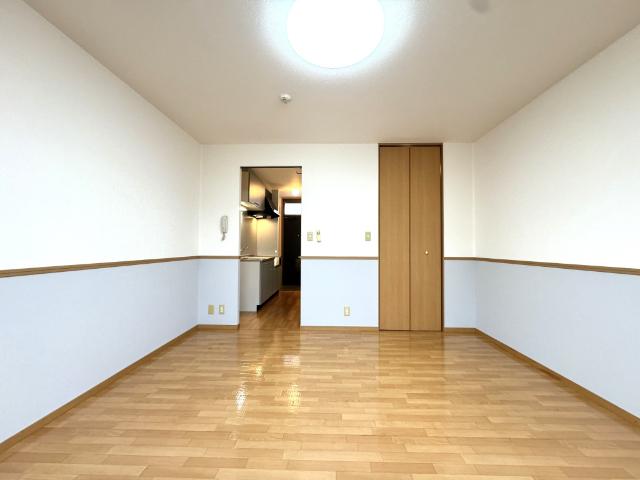 ＩＶＹ　ＣＯＵＲＴ　A棟（A202） リビング