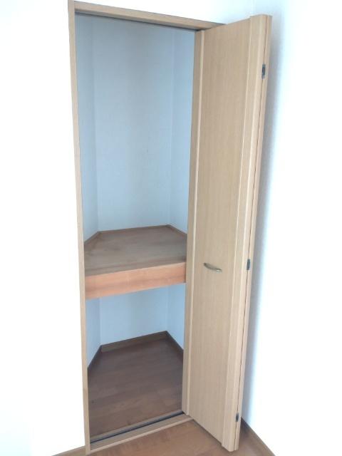 丸岡ビル（302） 収納