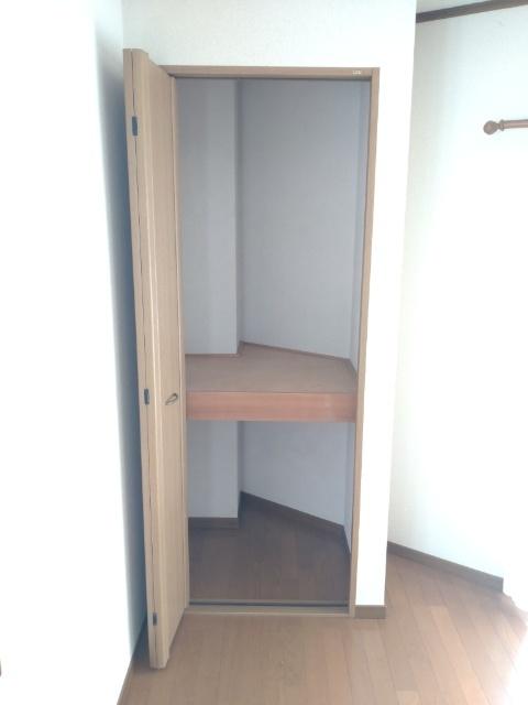 丸岡ビル（301） 収納