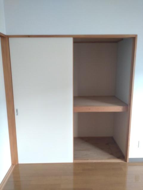 プレミール高そね（332） 収納