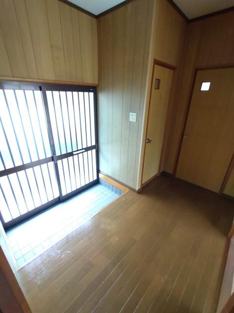 一宮しなね1丁目24-11貸家（-） 玄関