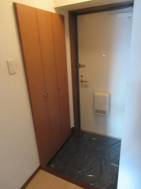 高そねマンション（706） 玄関