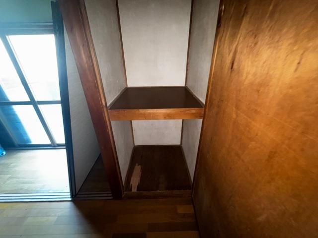 薊野南町9-18貸家（-） 収納