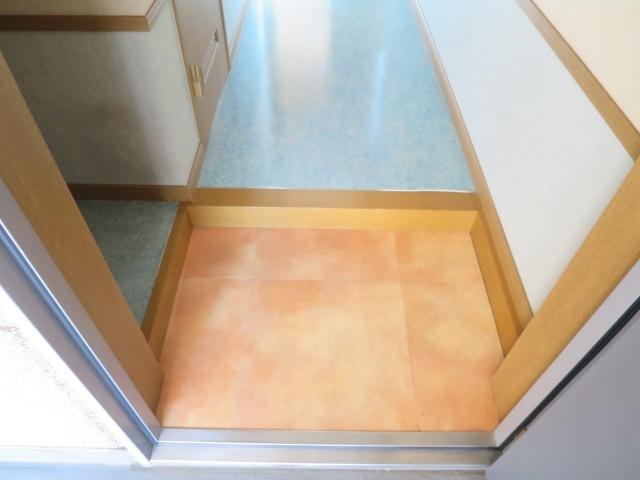 金子橋マンション（406） 玄関