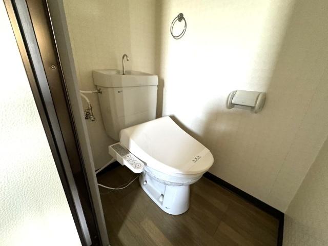 リヴィエラ梅ノ辻（※2年以上ご入居いただける学生さん）（5NE） トイレ