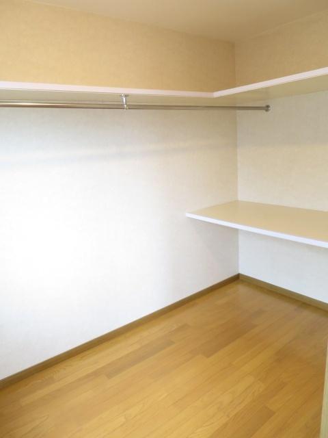 上町3丁目11-9貸家（-） 部屋画像