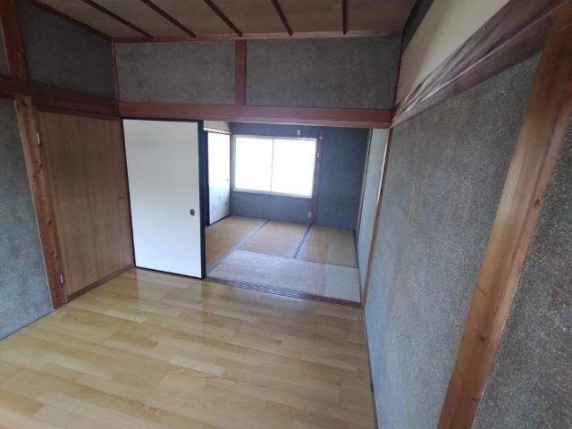 東秦泉寺1-4棟割貸家（nisi） その他部屋・スペース