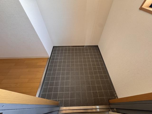 ルミエールⅢ（2B） 玄関