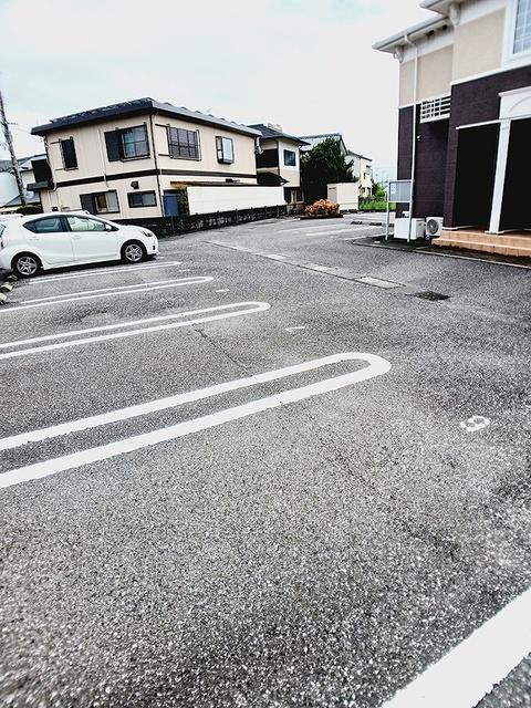 サニースクエア　Ｂ（104） 駐車場