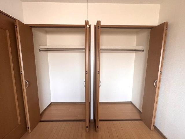 サントノーレ南御座（902） 収納